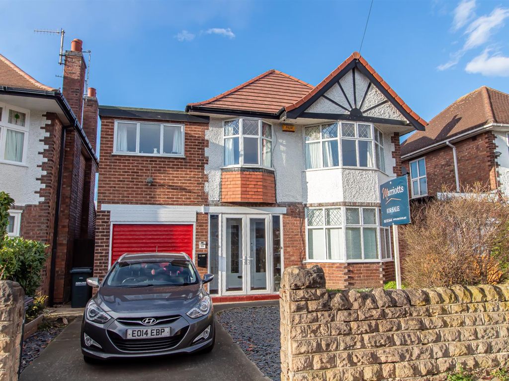 4 bed detached house for sale in Littlegreen Road, Woodthorpe
