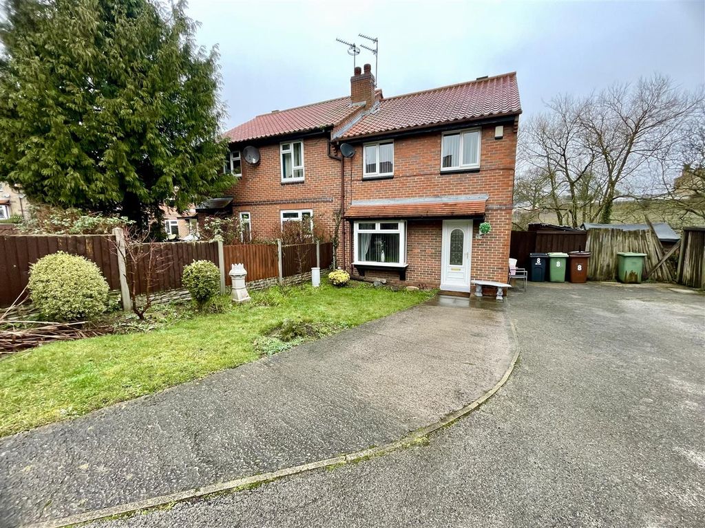 3 bed semidetached house for sale in Primrose Hill Grove, Swillington