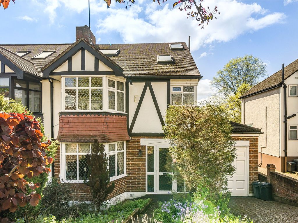 4 bed semidetached house for sale in Wood Lodge Lane, West Wickham BR4
