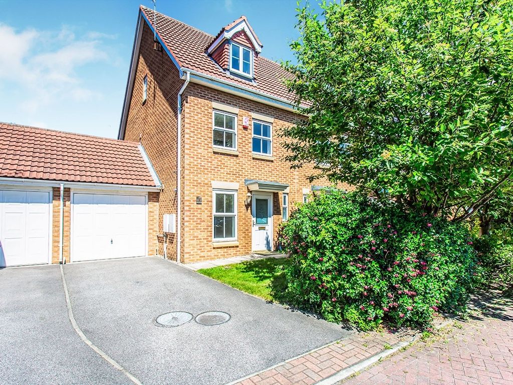 3 bed semidetached house to rent in Oakland Hills, Normanton, West