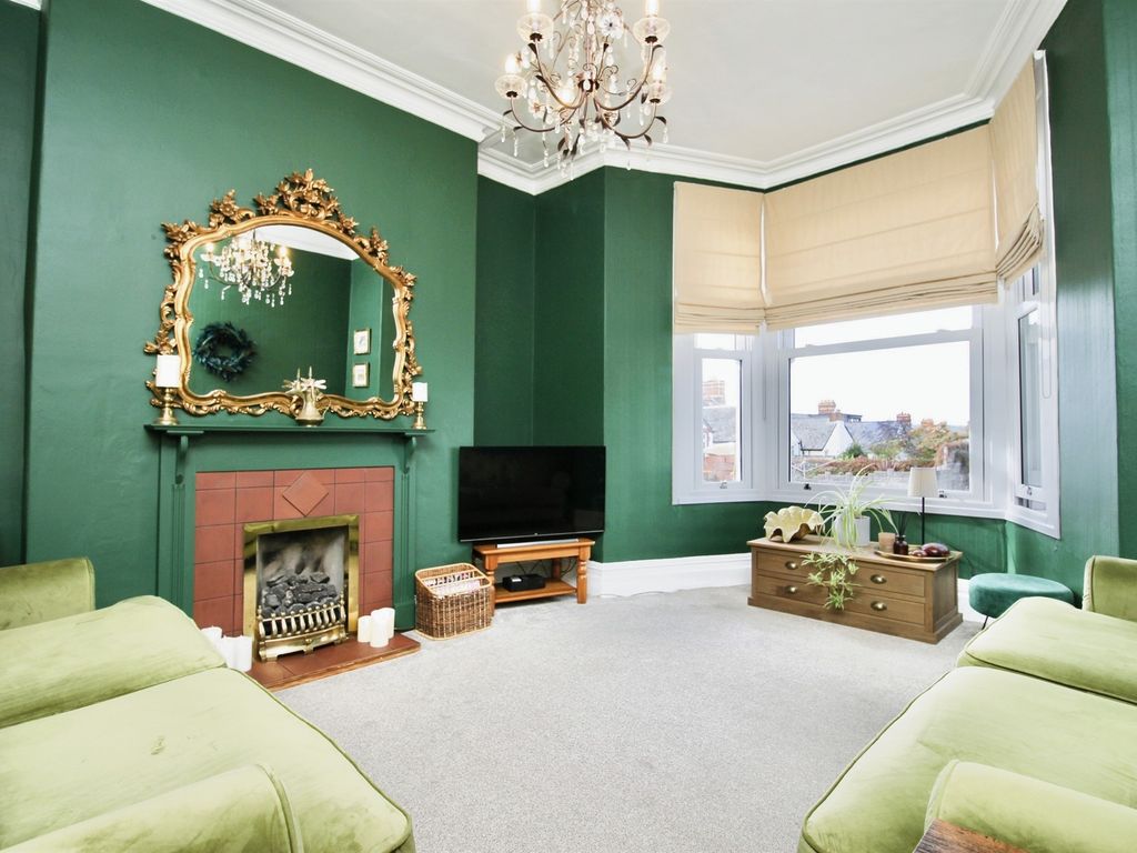 Plassey Square, Penarth CF64  