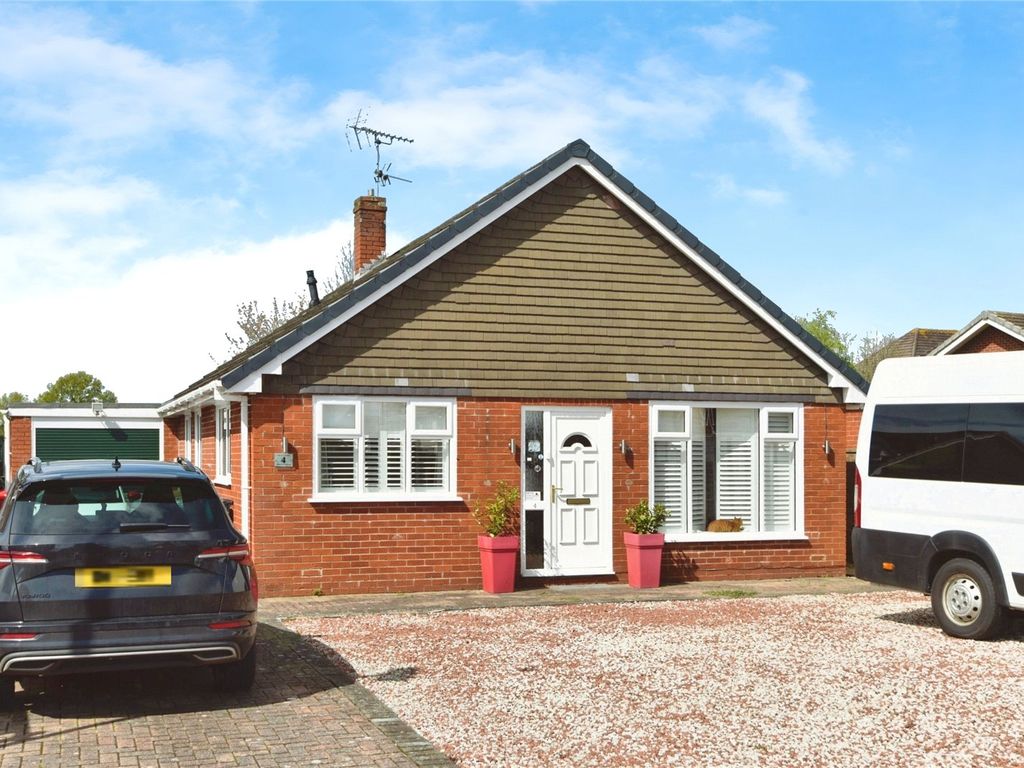2 bed bungalow for sale in Howbeck Crescent, Wybunbury, Nantwich