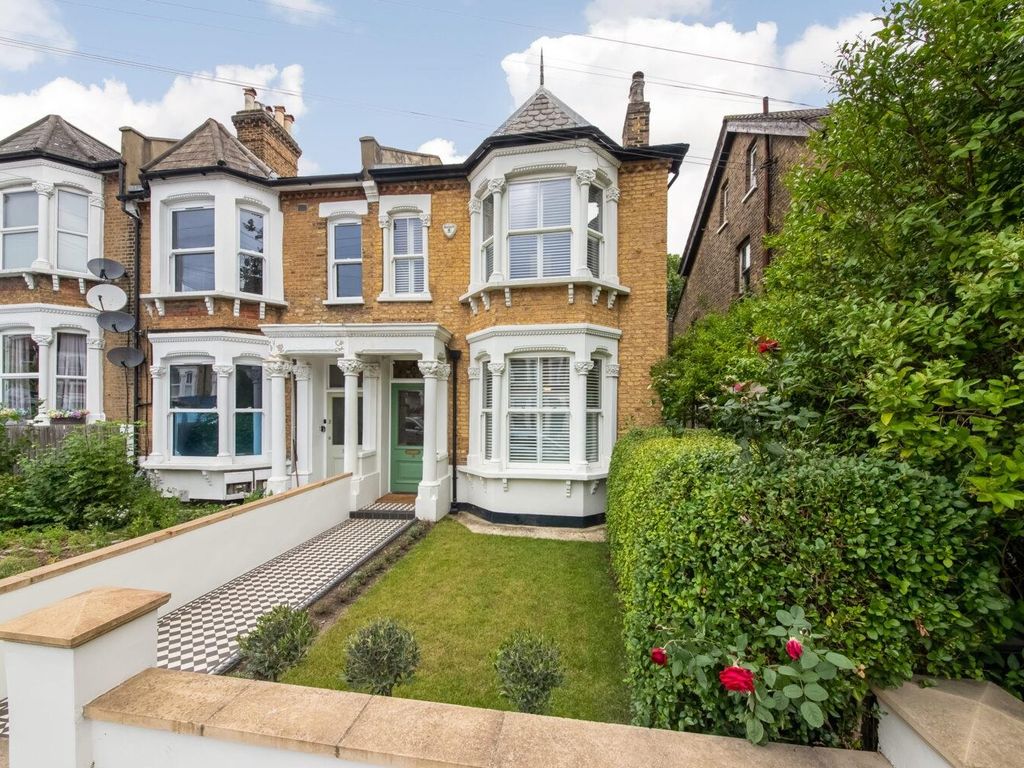 4 bed end terrace house for sale in Kinver Road, Sydenham, London SE26
