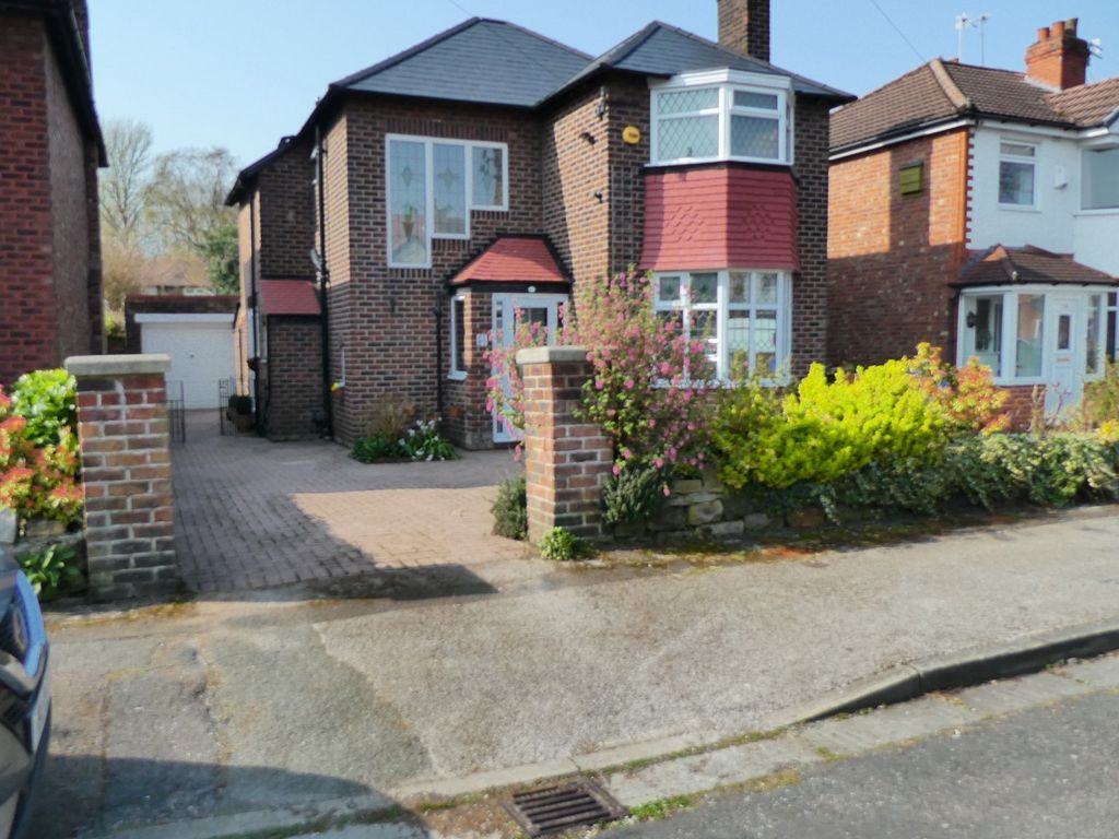 3 bed detached house for sale in Ennerdale Drive, Ashton On Mersey