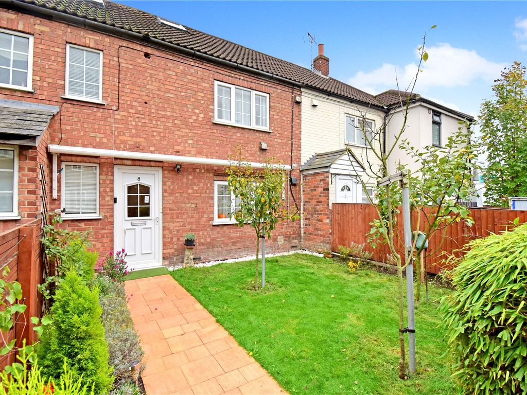 3 bed terraced house for sale in Place, Newbury, Berkshire RG14