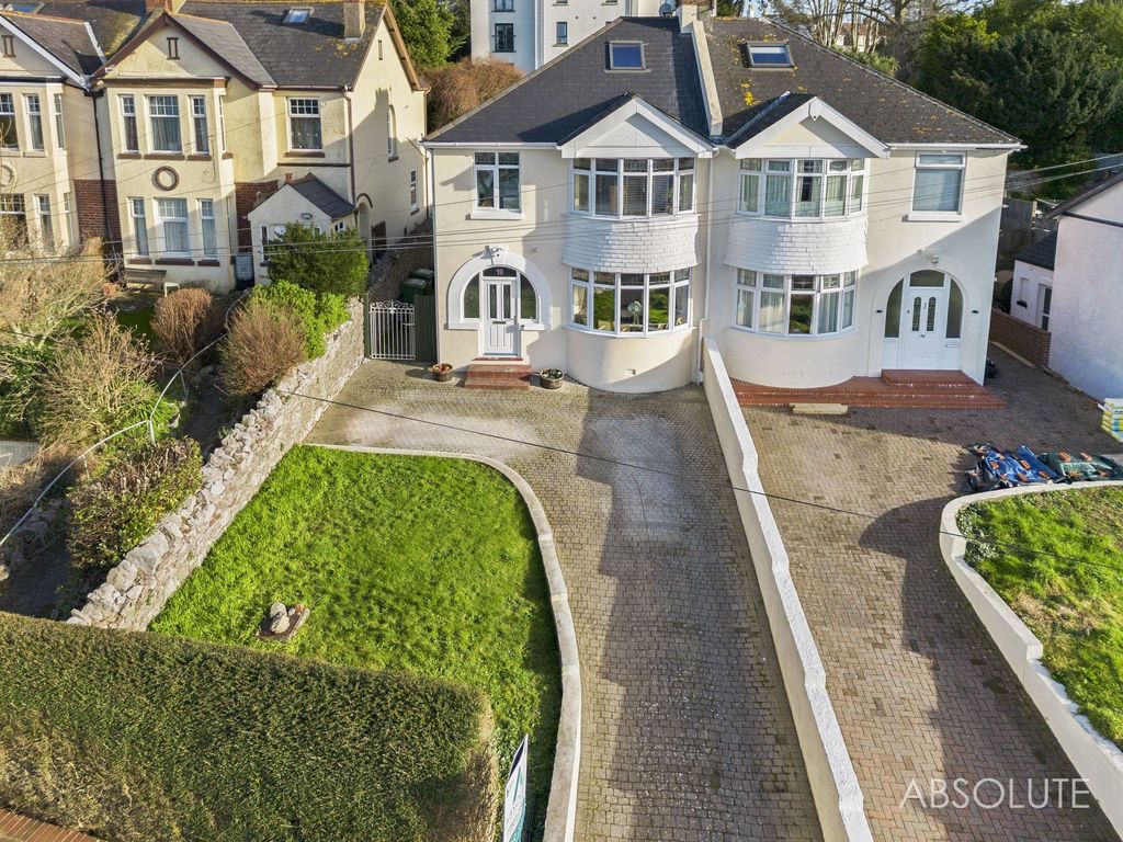 4 bed semidetached house for sale in Studley Road, Torquay TQ1, £