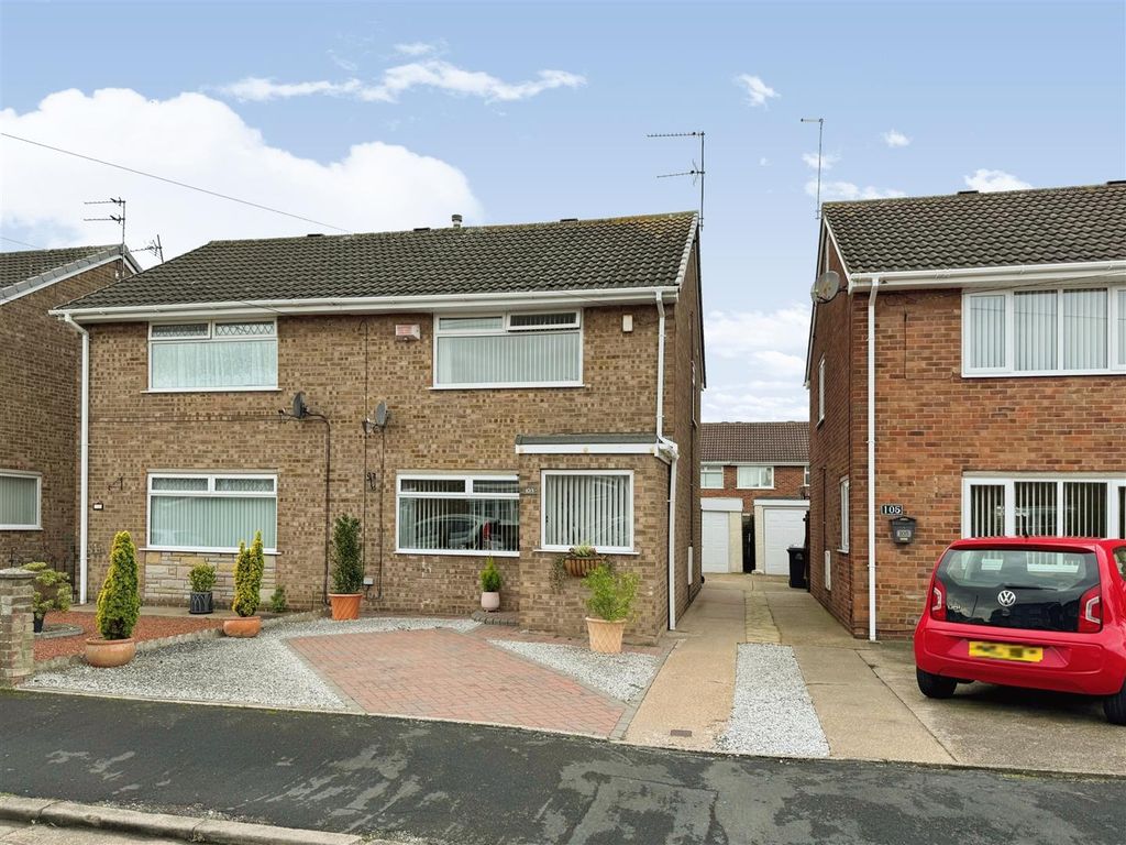 2 bed semidetached house for sale in Green Island, Bilton, Hull HU11