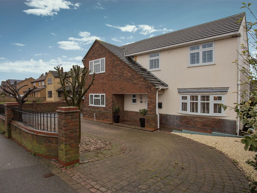 4 bed detached house for sale in Stonald Road, Whittlesey, Peterborough
