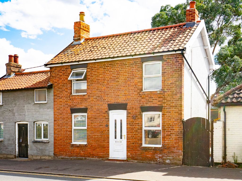 2 bed cottage for sale in Victoria Road, Diss IP22 Zoopla