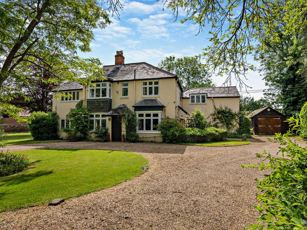 4 bed detached house for sale in Tylney Lane, Newnham, Hook, Hampshire
