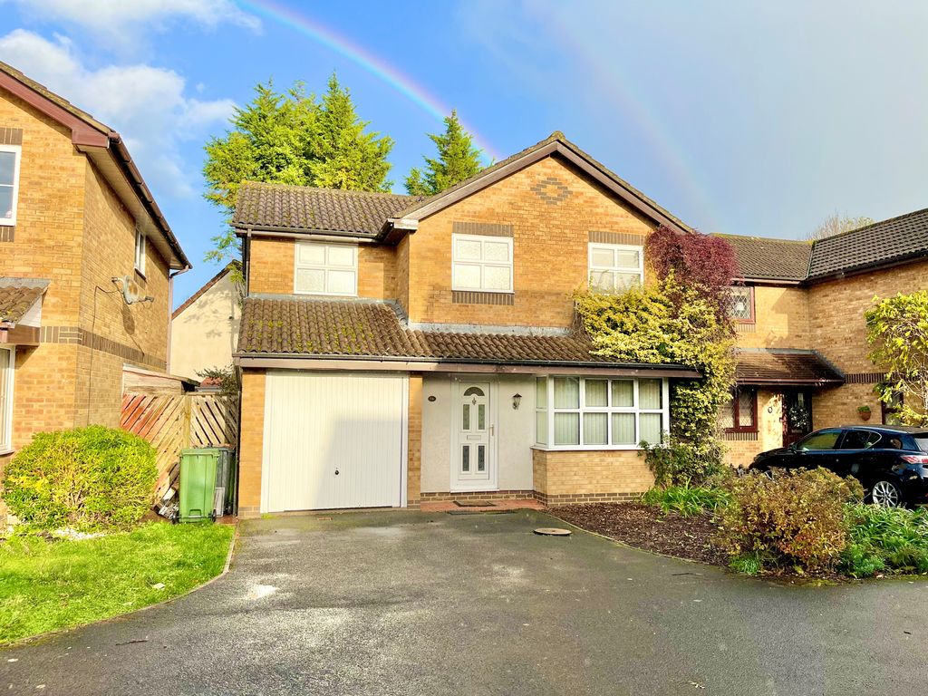 4 bed detached house to rent in Chepstow Close, Chandler's Ford