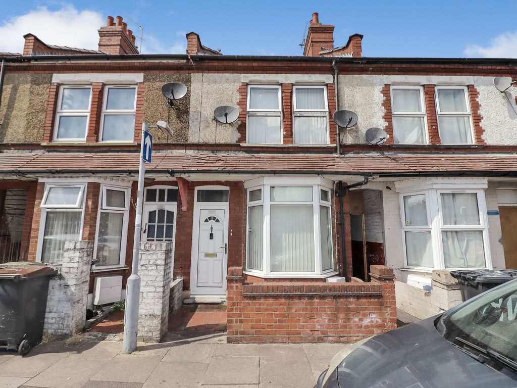 Saxon Road Luton LU3  