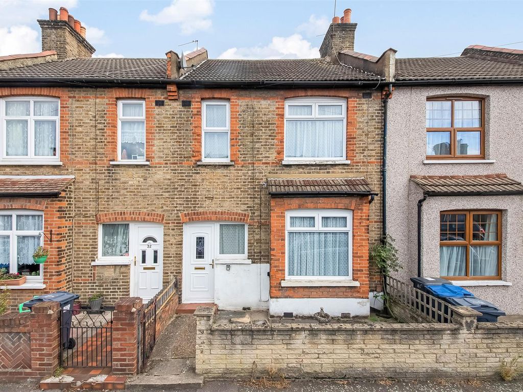 3 bed terraced house for sale in Malcolm Road, South Norwood, London