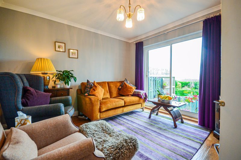 14 Henry Frederick Avenue Huddersfield HD4