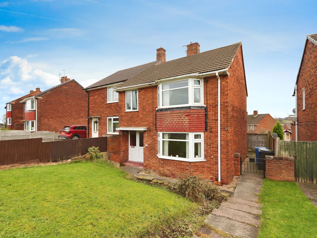 3 bed semidetached house for sale in Malson Way, Chesterfield