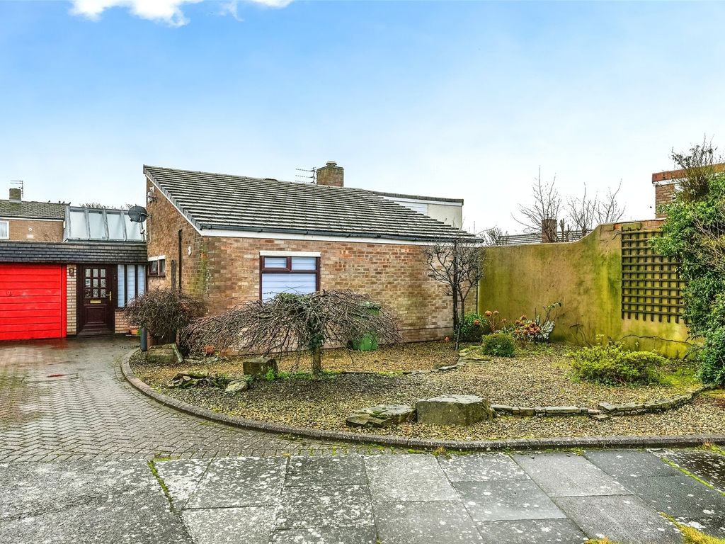 3 bed bungalow for sale in North Dunes, Hightown, Liverpool, Merseyside