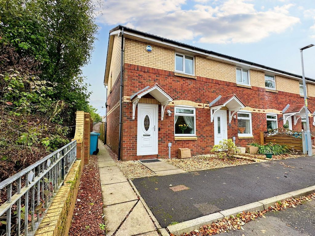 2 bed end terrace house for sale in Eildon Crescent, Chapelhall ML6, £