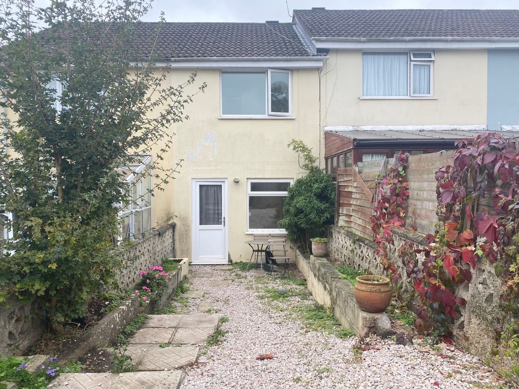 2 bed terraced house to rent in ber Close, Ogwell, Newton Abbot TQ12