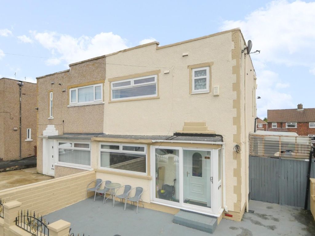 3 bed semidetached house for sale in Daleside Avenue, Pudsey LS28 Zoopla