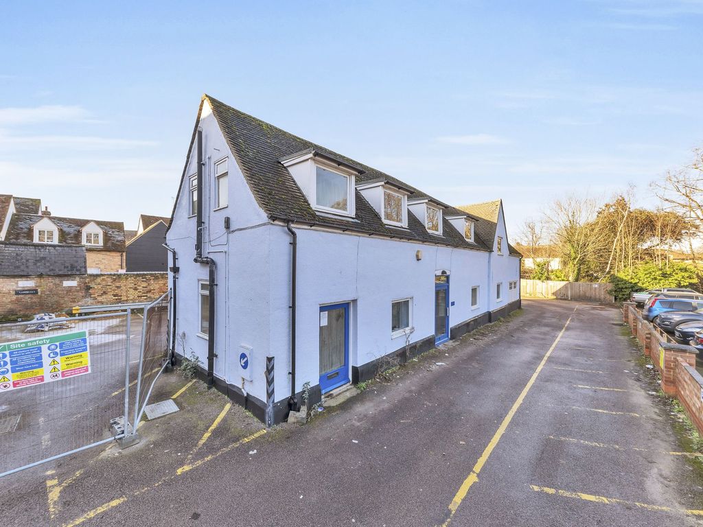 4 bed detached house for sale in Melbourn Street, Royston SG8, £425,000