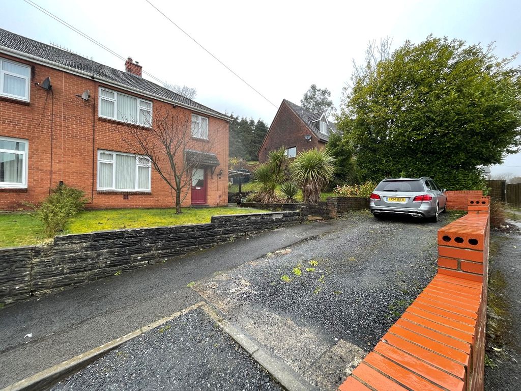 3 bed semidetached house for sale in Lon Heddwch, Clydach, Swansea SA6