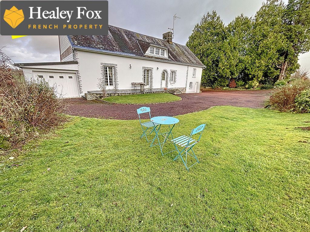 2 bed property for sale in Percy En Normandie, BasseNormandie, 50410