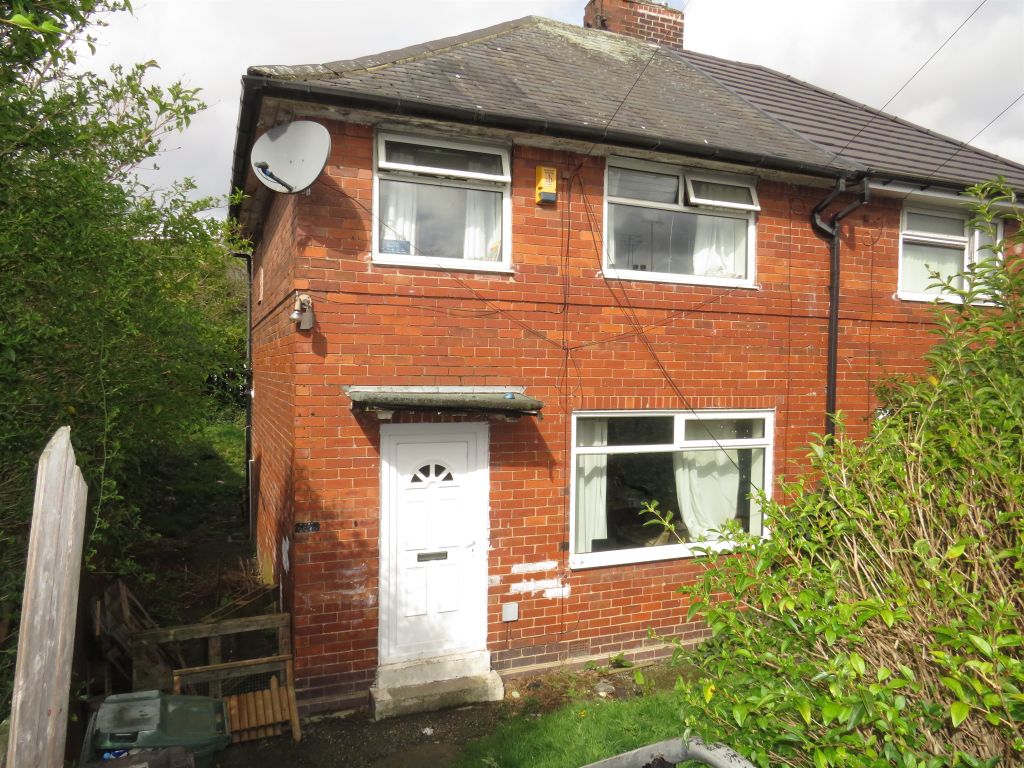 3 bed semidetached house for sale in St. Wilfrids Crescent, Leeds LS8
