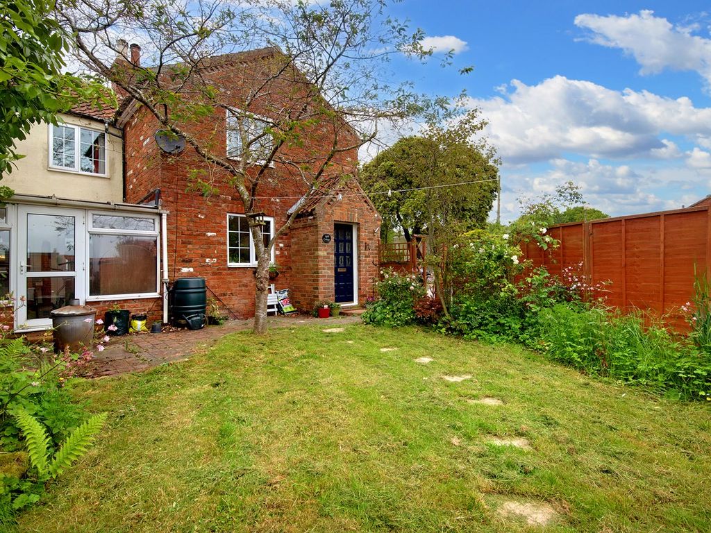 3 bed end terrace house for sale in Magna Mile, Ludford, Market Rasen