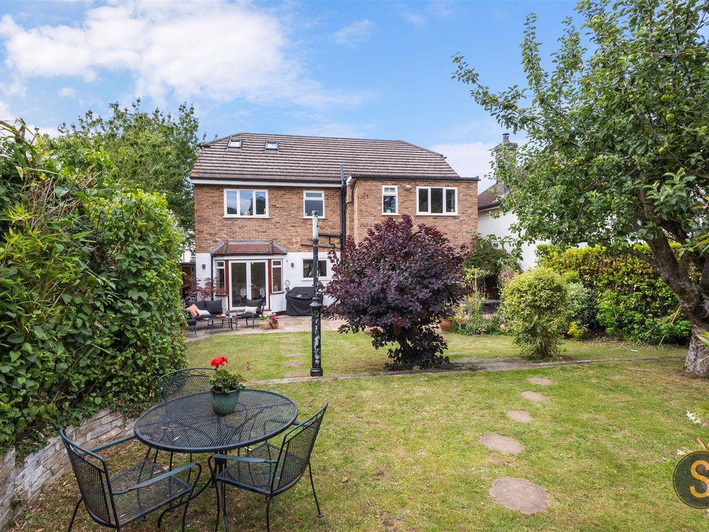 5 bed detached house for sale in Vicarage Lane, Kings Langley WD4 Zoopla