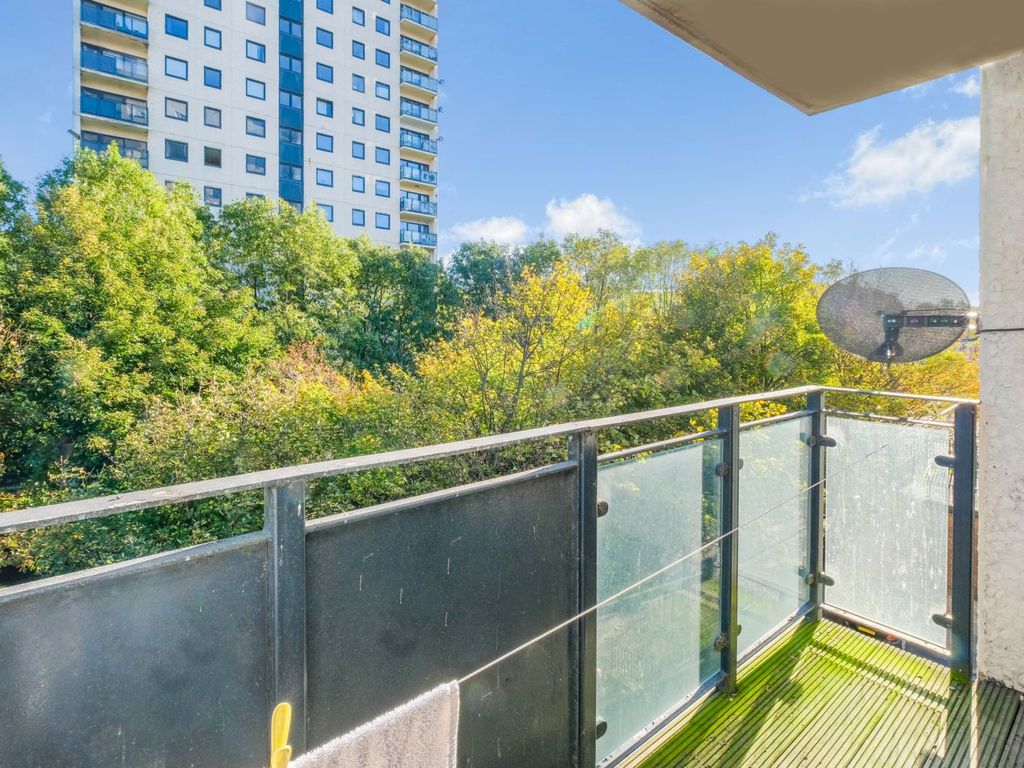 3 bed flat for sale in Jason Street, Liverpool L5, £50,000 - Zoopla