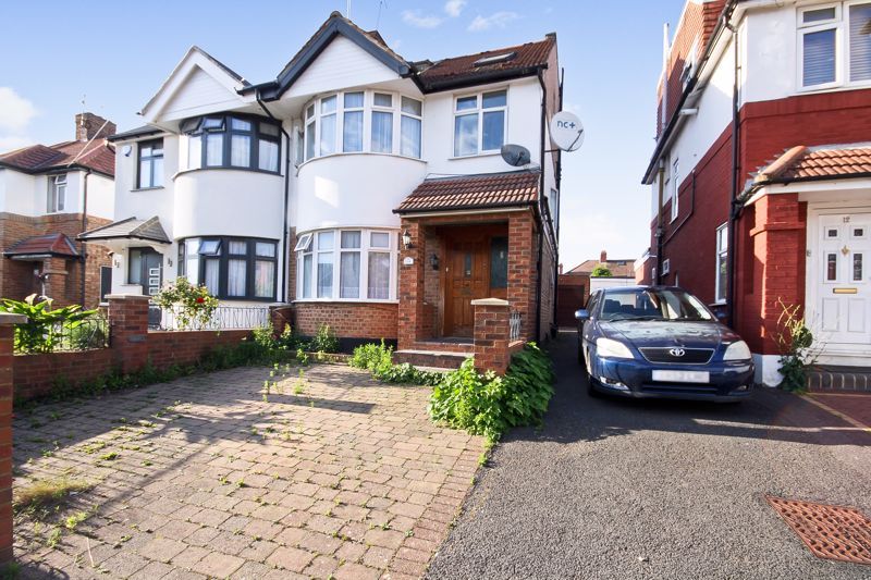 5 bed semidetached house for sale in Rugby Avenue, Greenford UB6 Zoopla