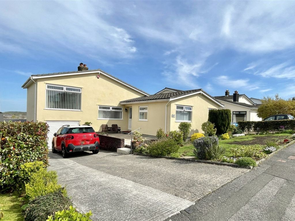 3 bed bungalow for sale in Dunraven Drive, Derriford, Plymouth, Devon