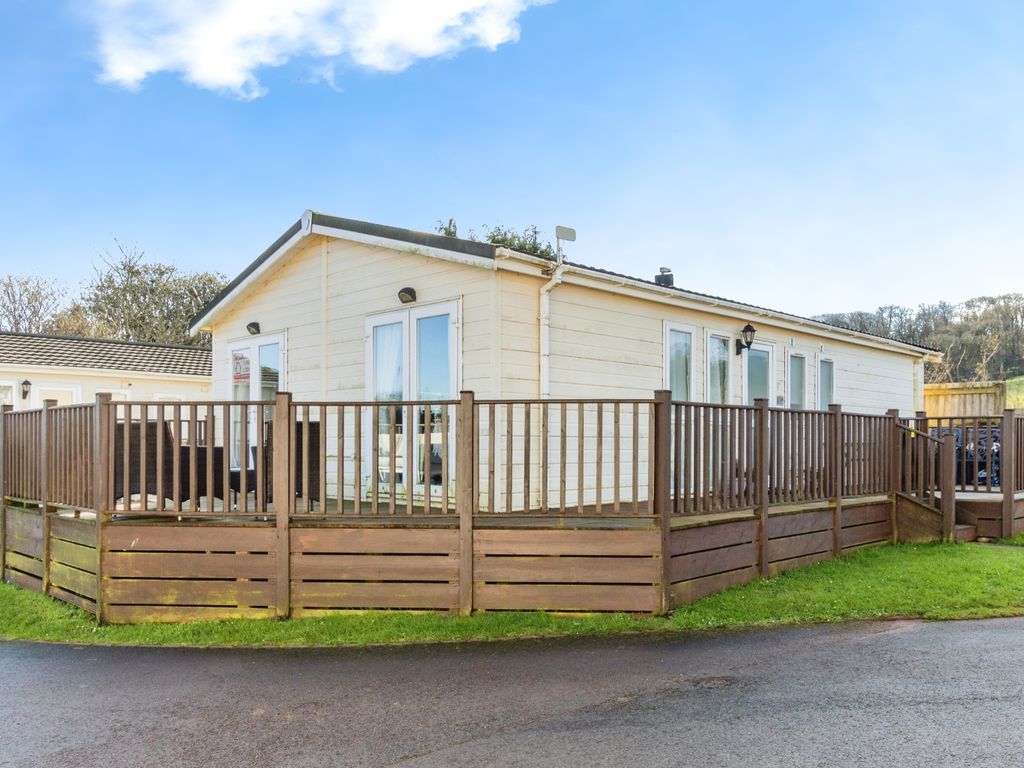 3 bed lodge for sale in Totnes Road, Paignton TQ4, £55,000 Zoopla