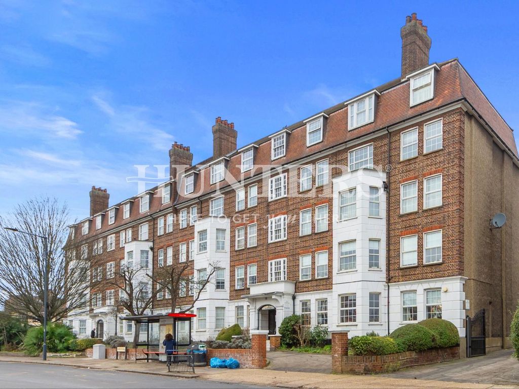 3 bed flat for sale in Sidmouth Road, London NW2 Zoopla