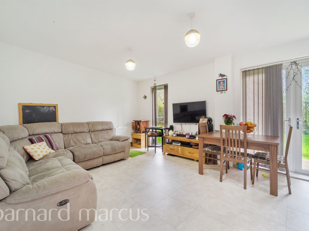 Hunting Place, Hounslow TW5  