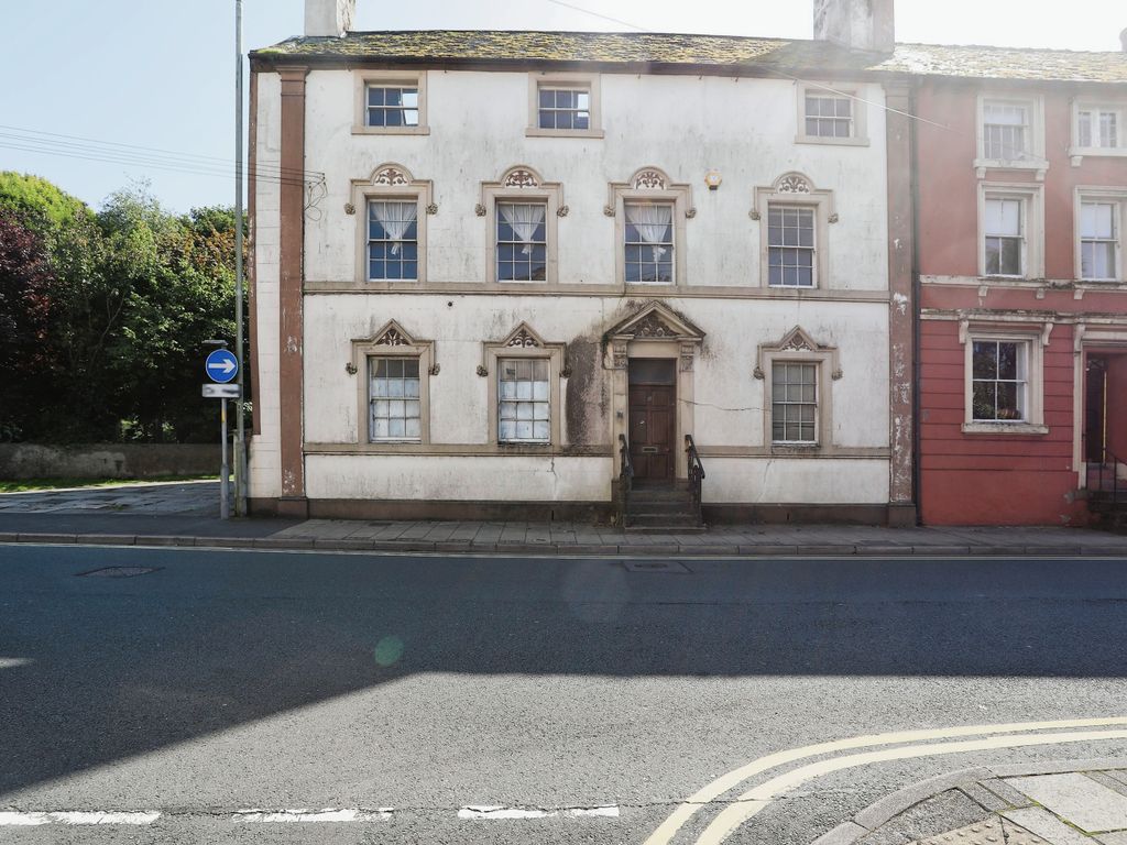 8 bed end terrace house for sale in Irish Street, Whitehaven CA28, £180,000 Zoopla
