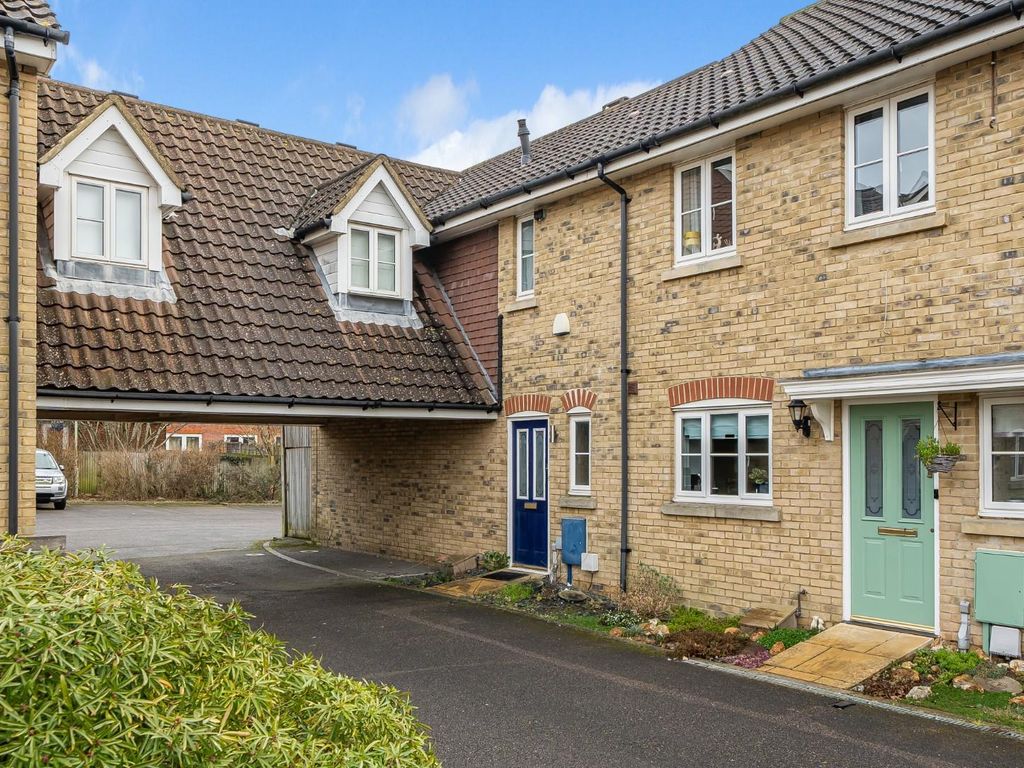 3 bed property for sale in Guernsey Way, Kennington, Ashford TN24 Zoopla