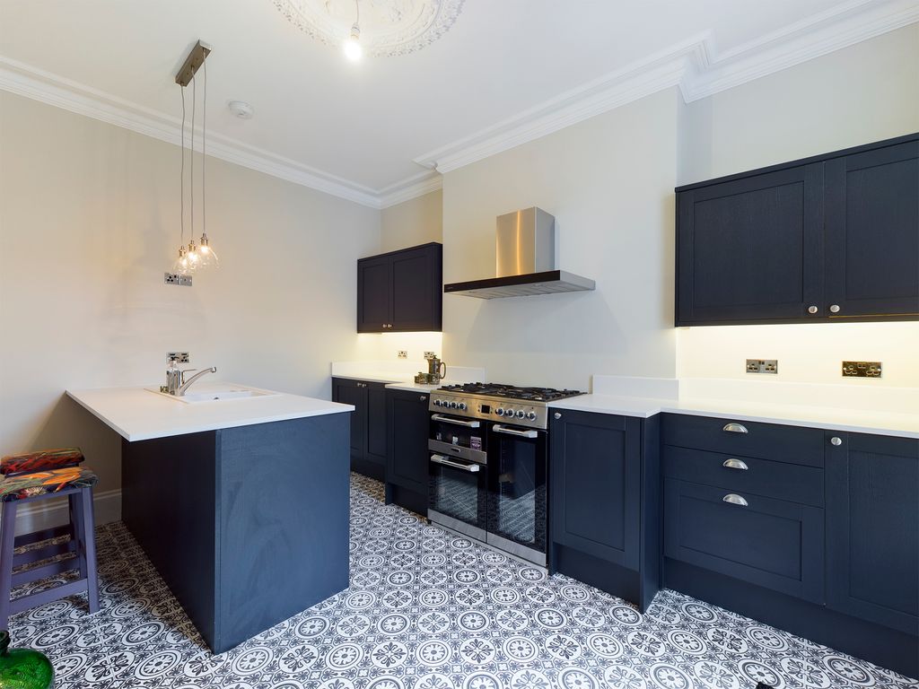 4 bed terraced house to rent in Seymour Avenue, Lipson, Plymouth PL4