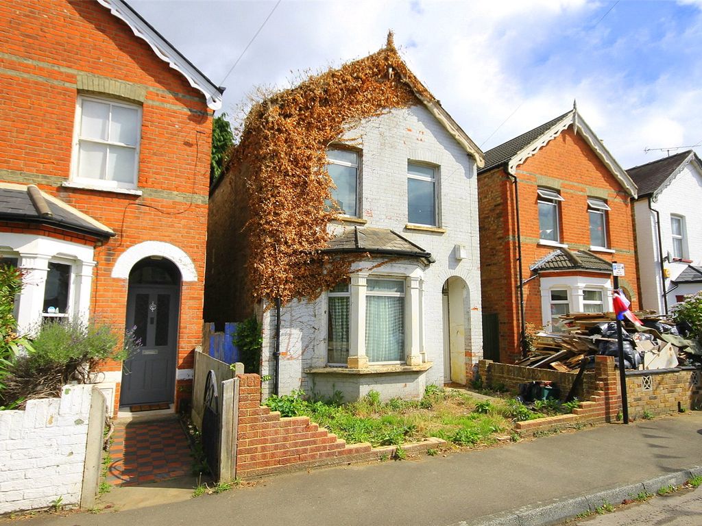 3 bed detached house for sale in Cromwell Road, Feltham TW13 Zoopla