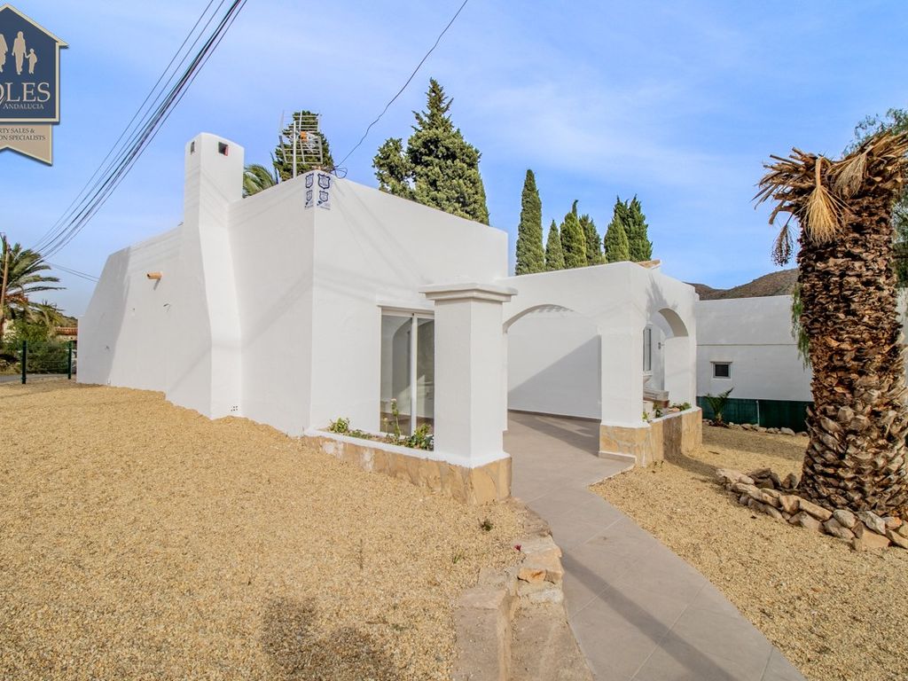 3 bed villa for sale in Cortijo Grande, Turre, Almería, Andalusia