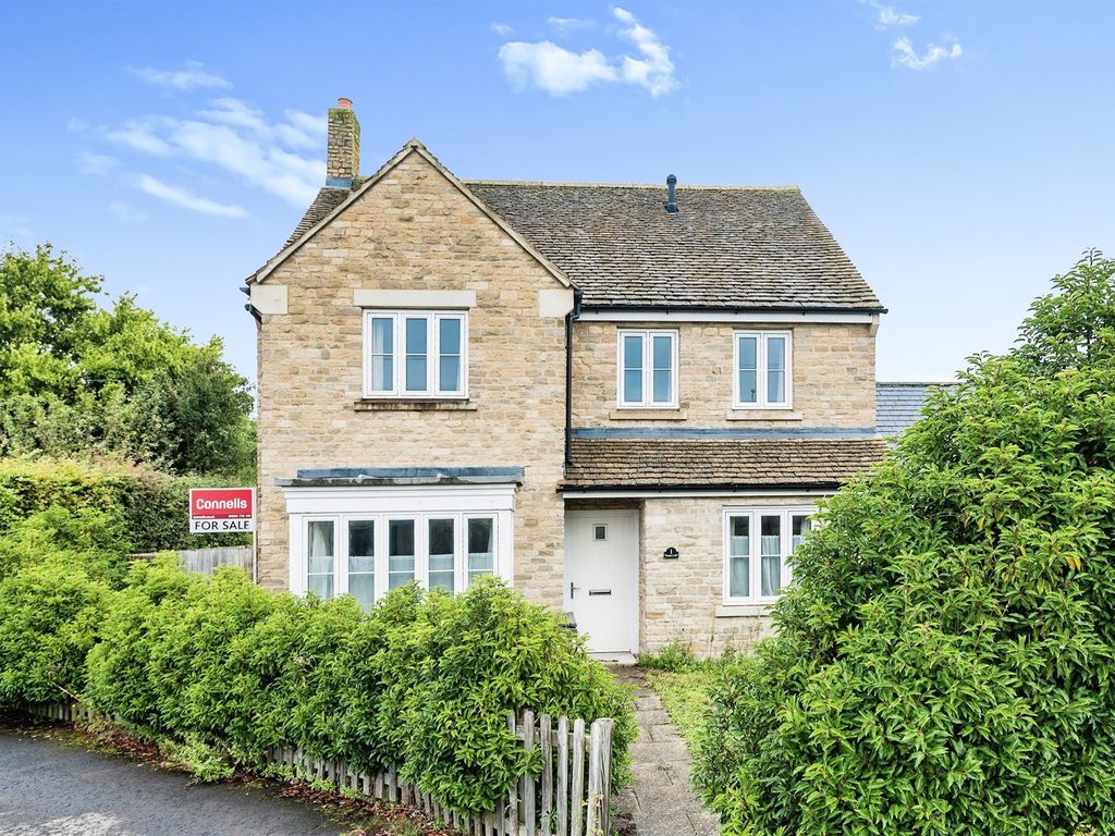 4 bed detached house for sale in Oxford Hill, Witney OX28, £650,000