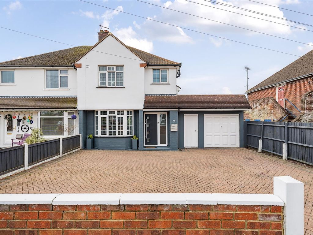 3 bed semidetached house for sale in Fosters Avenue, Broadstairs CT10