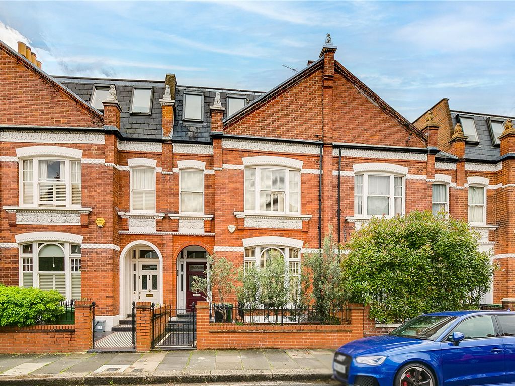 Chiddingstone Street, Fulham, London SW6  