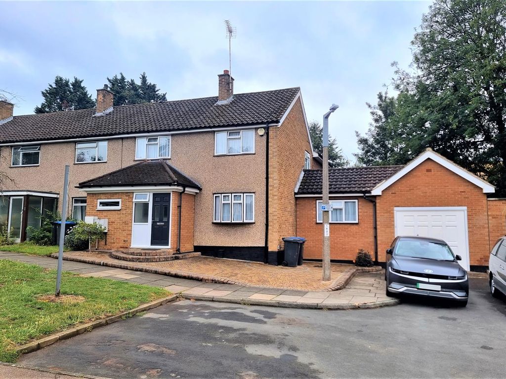 4 bed end terrace house for sale in Park Mead, Harlow, Essex CM20 Zoopla