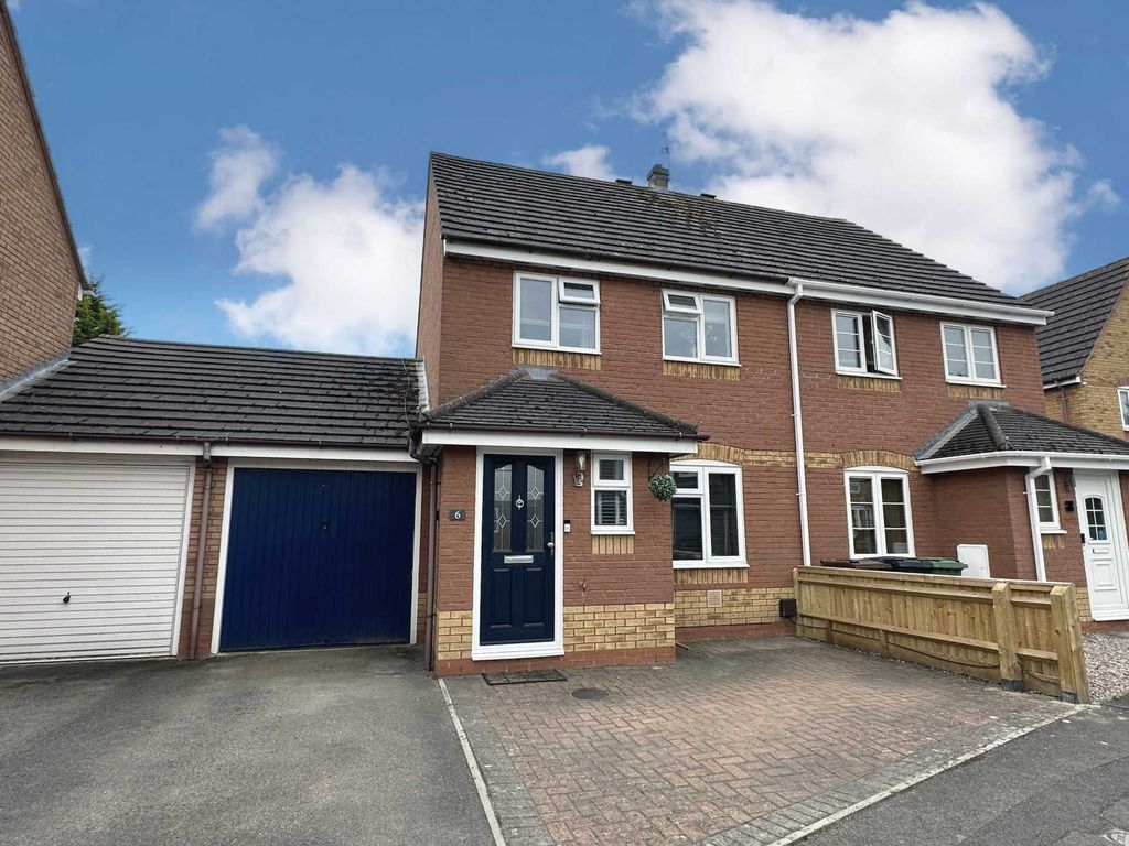 3 bed semidetached house for sale in Tyburn Glen, Didcot OX11 Zoopla