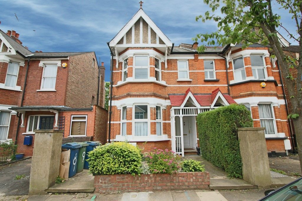 2 bed flat to rent in Bolton Road, Harrow HA1 Zoopla
