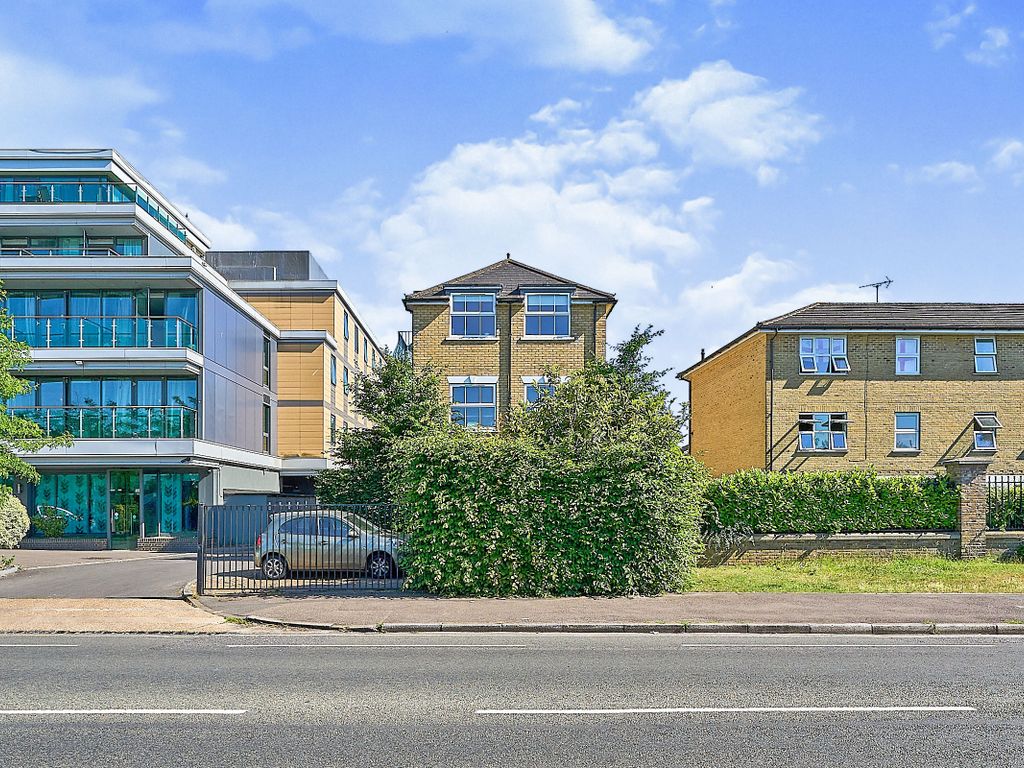 2 bed flat for sale in Portsmouth Road, Long Ditton, Surbiton KT6 Zoopla
