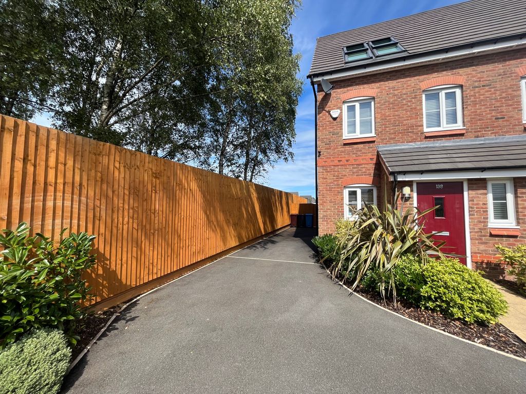 3 bed semidetached house for sale in Western Avenue, Huyton, Liverpool