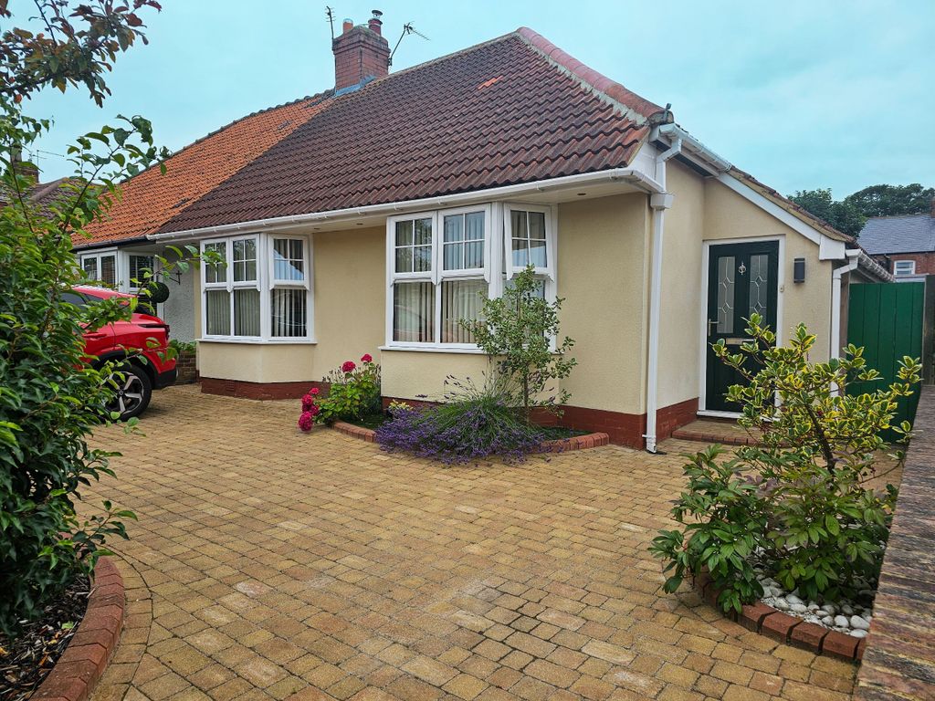 2 bed bungalow for sale in Central Gardens, South Shields NE34, £
