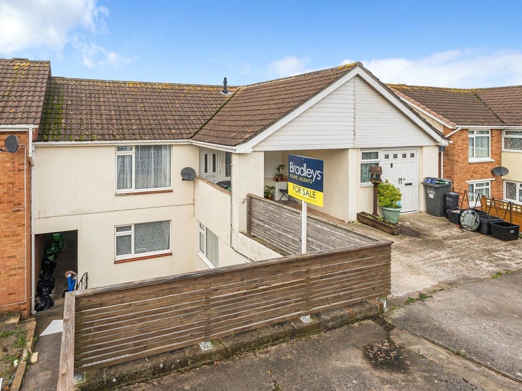 4 bed terraced house for sale in Roselands Drive, Paignton, Devon TQ4